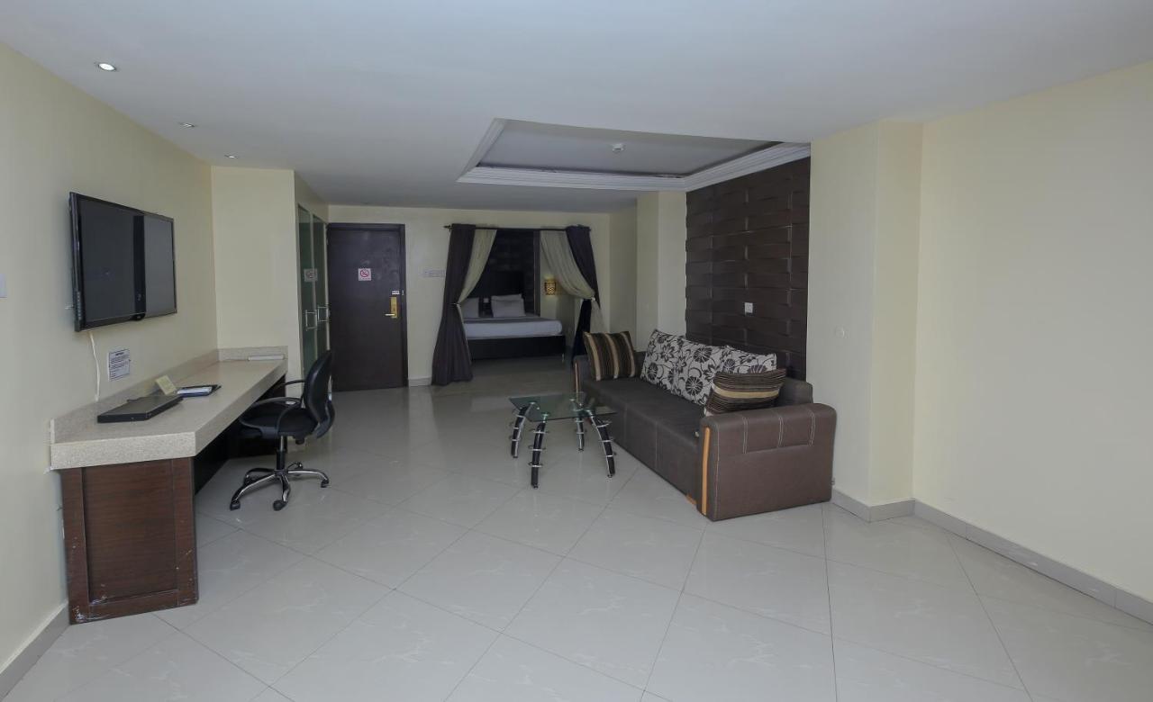Ksf Place Alaka Lagos Kültér fotó